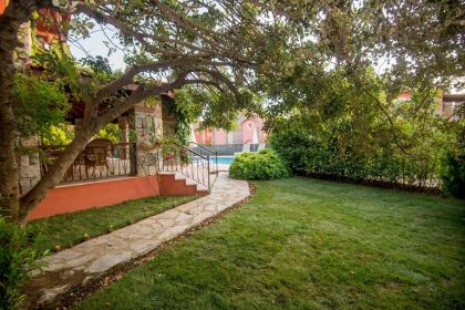 TAŞ VİLLA HUZURLU TATİL KEYFİ